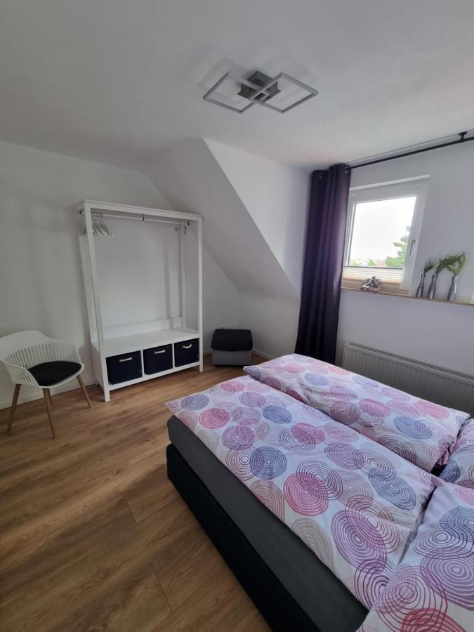 Ferienwohnung Bei Natie ブリーロン エクステリア 写真