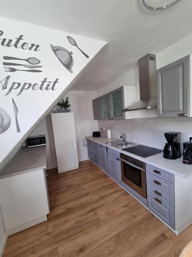 Ferienwohnung Bei Natie ブリーロン エクステリア 写真